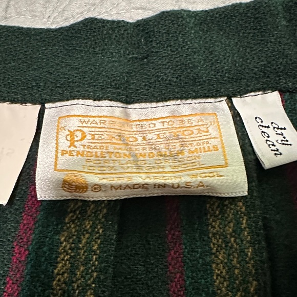 Vintage Pendleton Elegant Green and Pink Pleated Wool Skirt - Picture 2 of 3